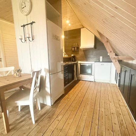 Laegenhet Foer Stoerre Saellskap Naera Gekas I Ullared Apartment Vessigebro Exterior foto