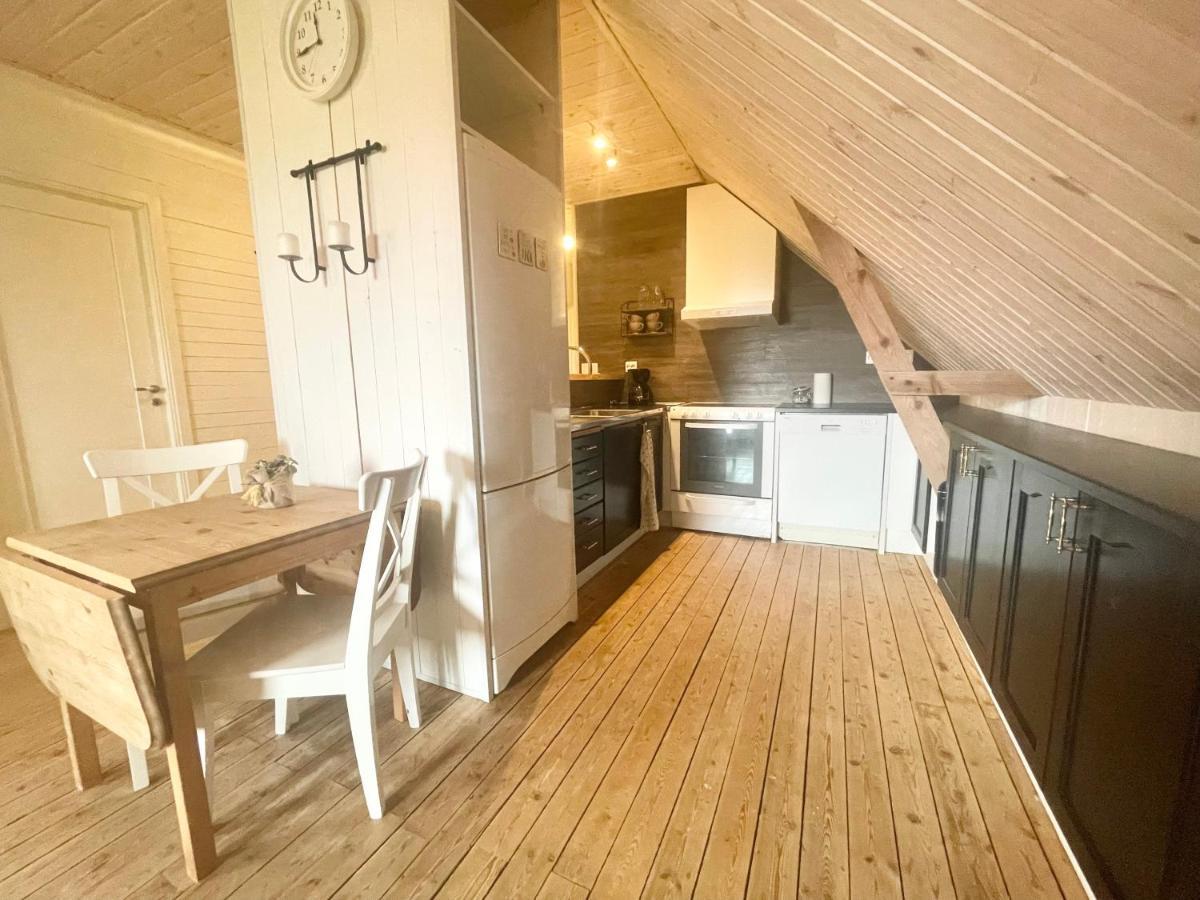 Laegenhet Foer Stoerre Saellskap Naera Gekas I Ullared Apartment Vessigebro Exterior foto